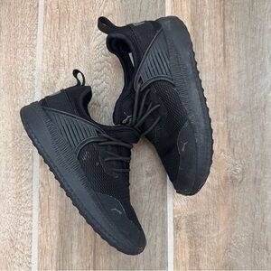 Puma Sneakers Black Slip on Toddler 10C